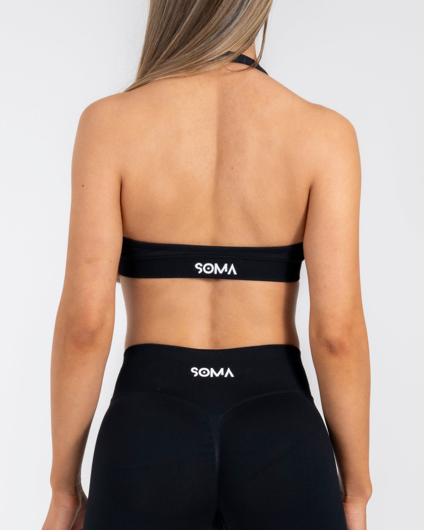 Sculpt Halter Bra