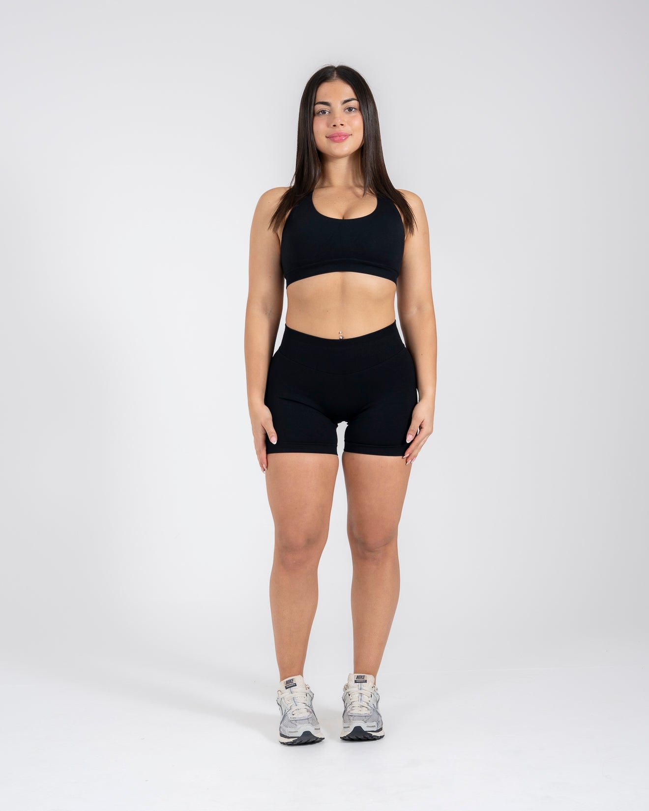 Sculpt Halter Bra