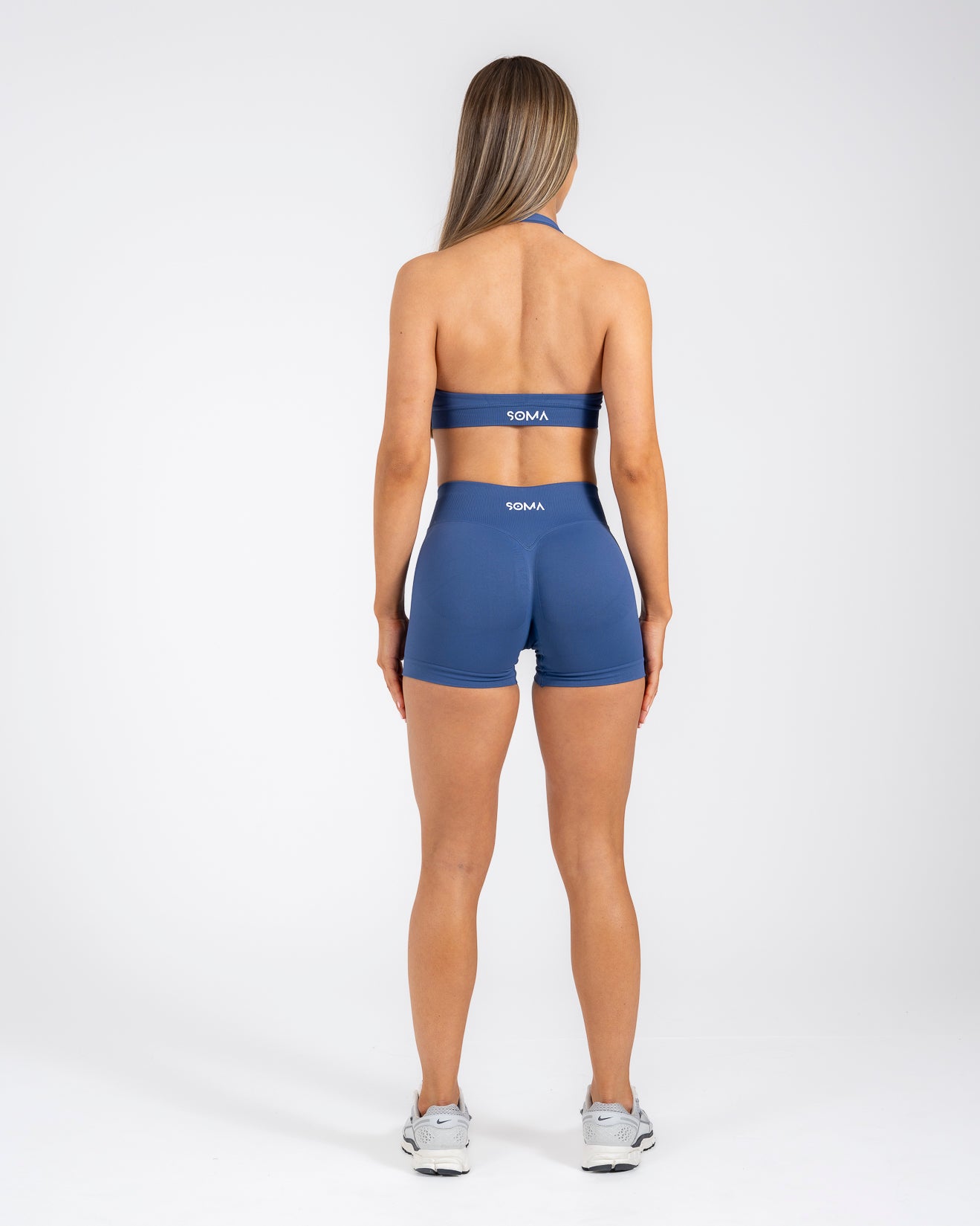 Sculpt Halter Bra