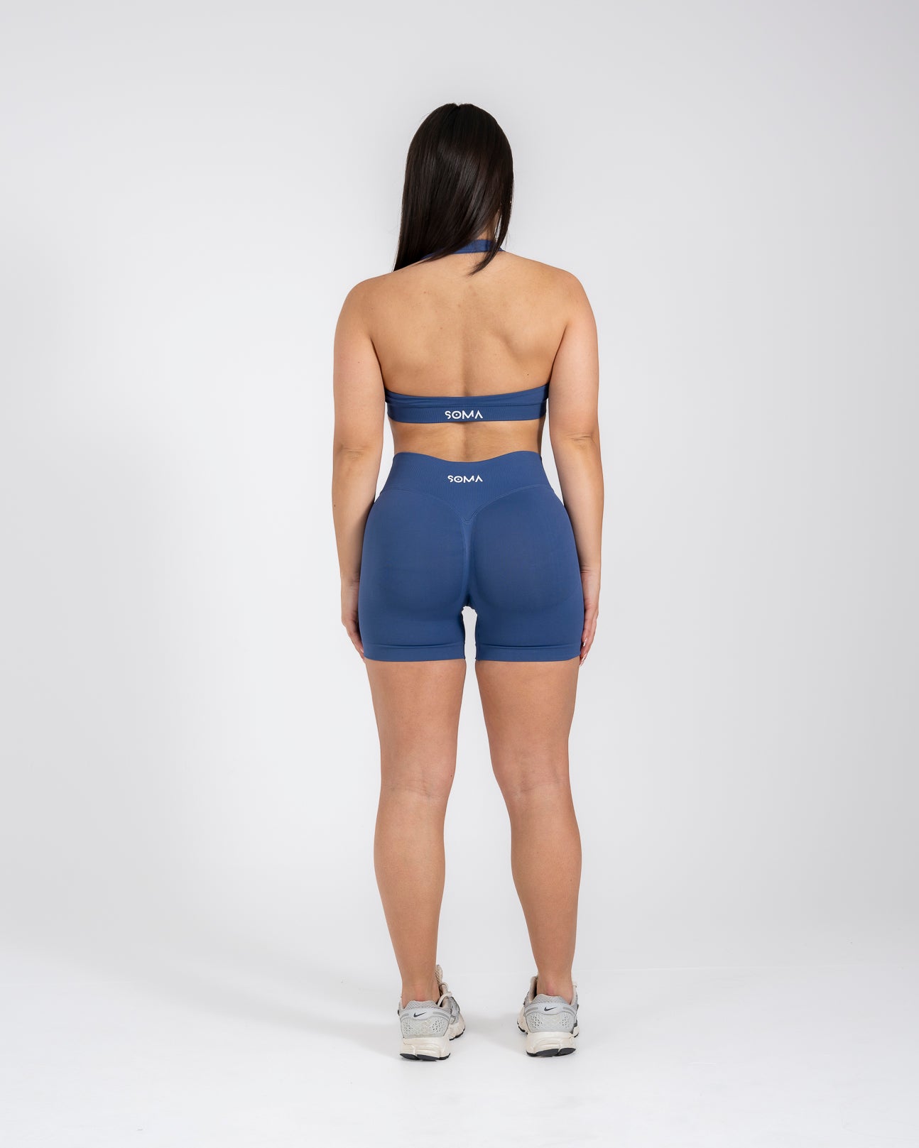 Sculpt Halter Bra