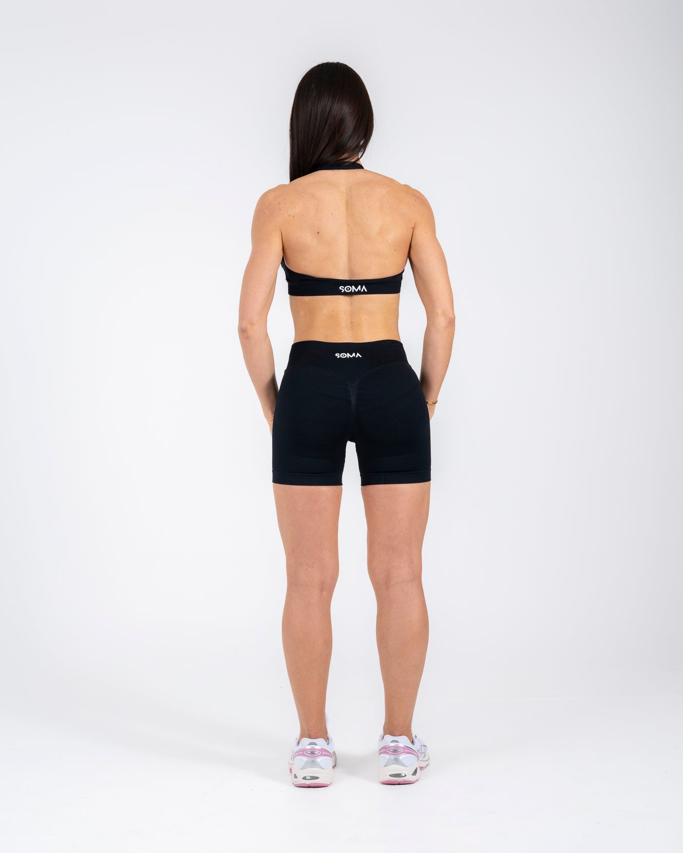 Sculpt Halter Bra