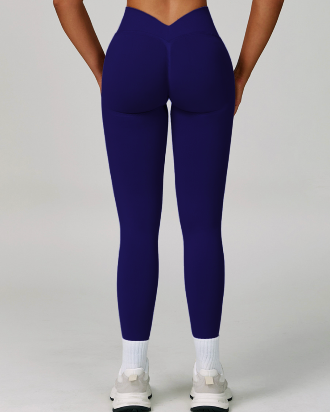 Lush V-Back Leggings - Navy