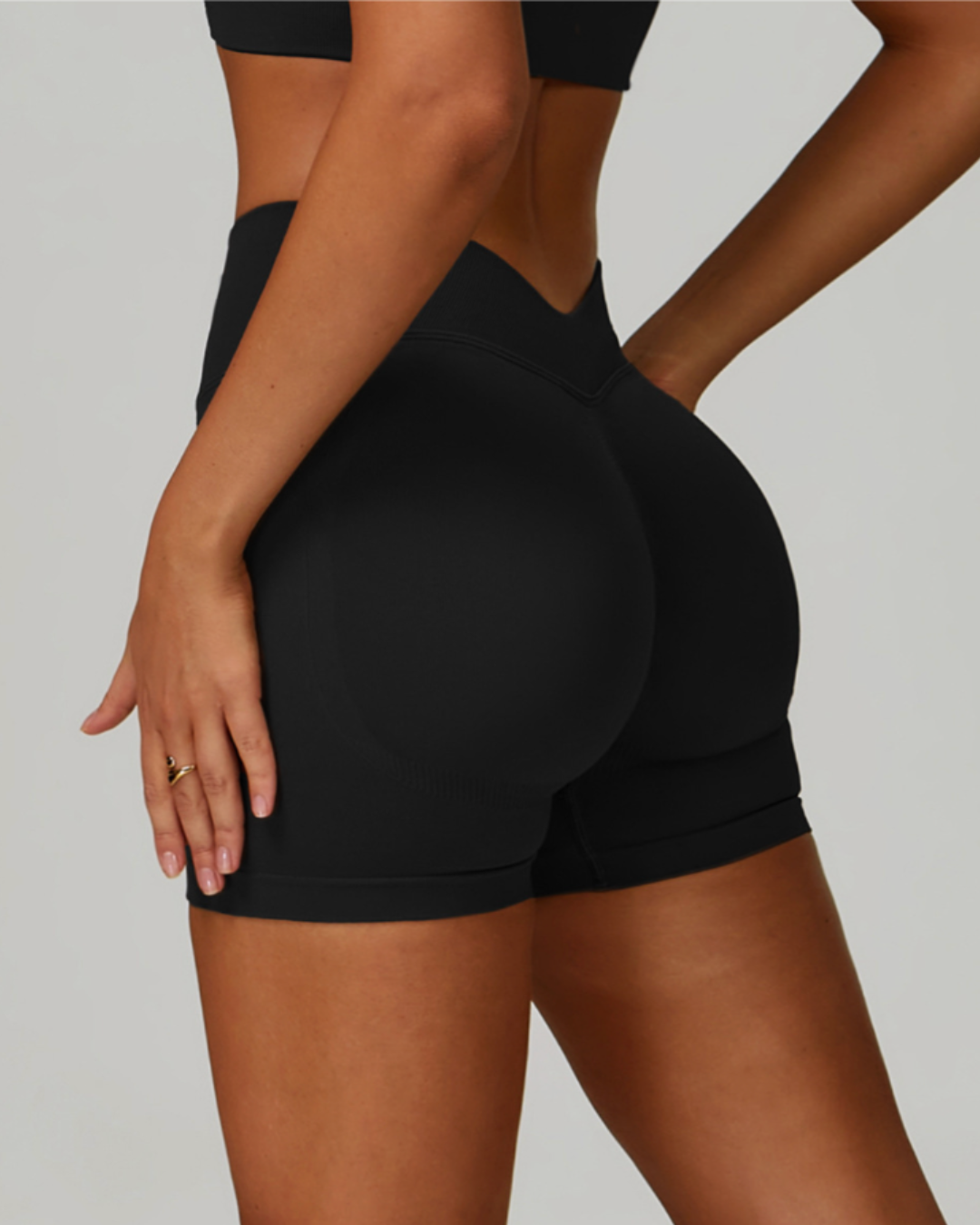 Lush V-Back Shorts