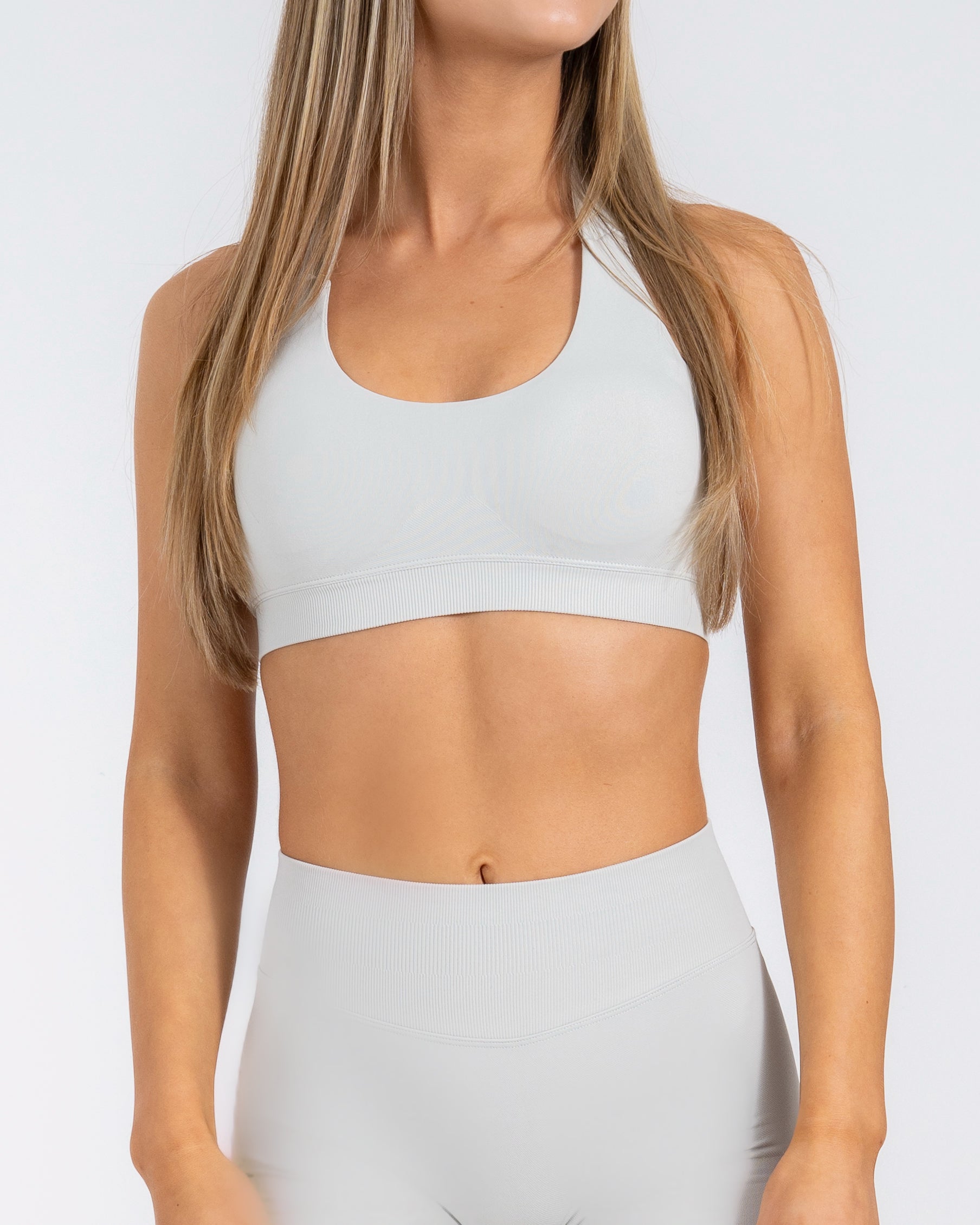 Sculpt Halter Bra