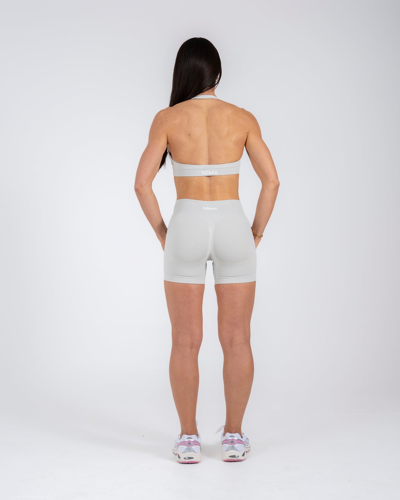 Sculpt Halter Bra